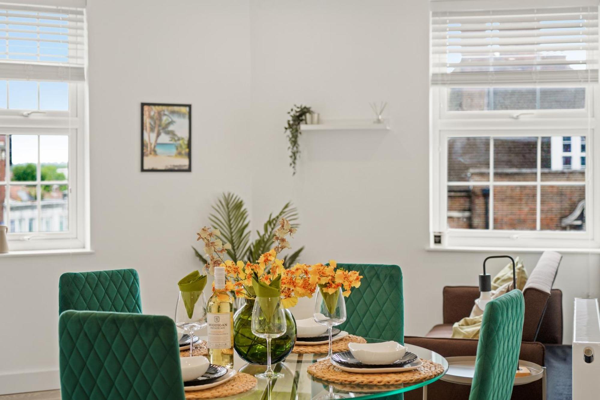 Apartment Modern One And Two Bed London *