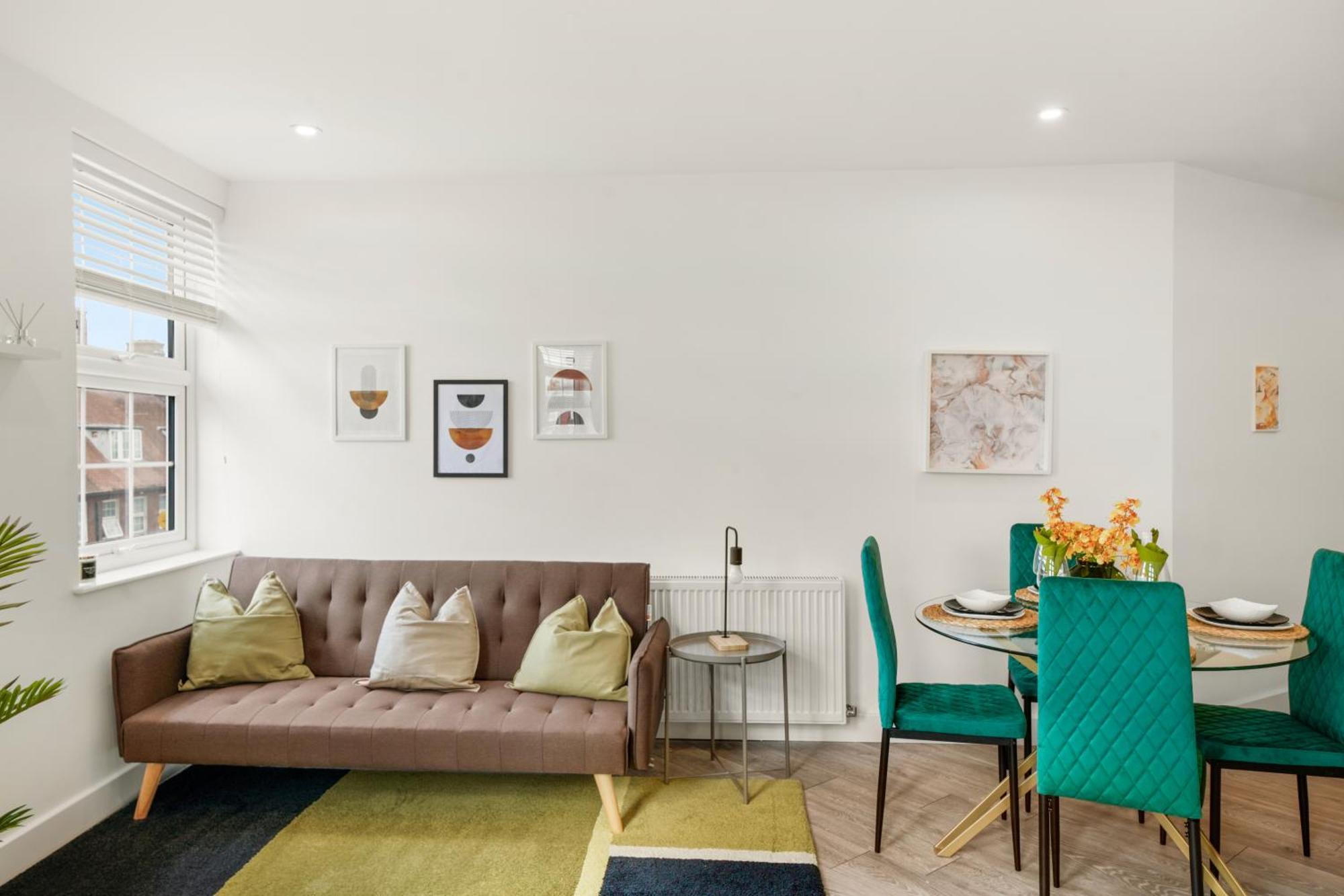 Apartment Modern One And Two Bed London Edgware