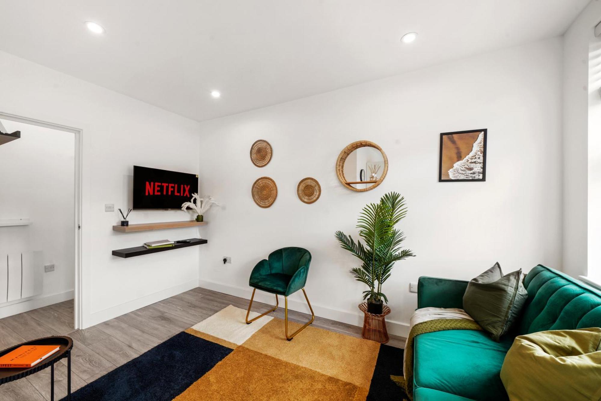 Modern One And Two Bed London * Edgware