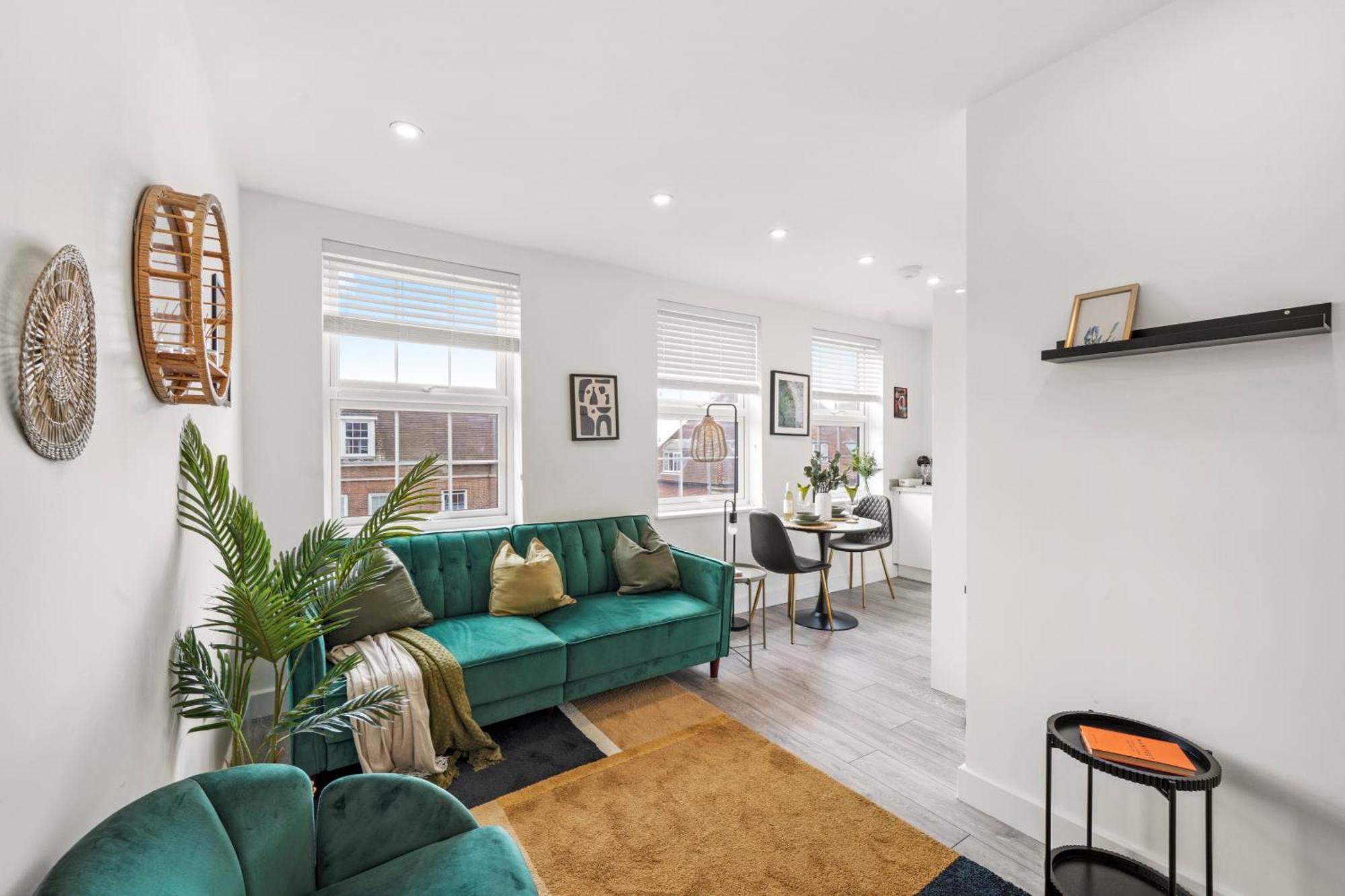Modern One And Two Bed London Edgware
